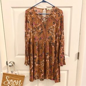 Umgee Plus USA Long Sleeved Floral Dress in Rust Size 2XL